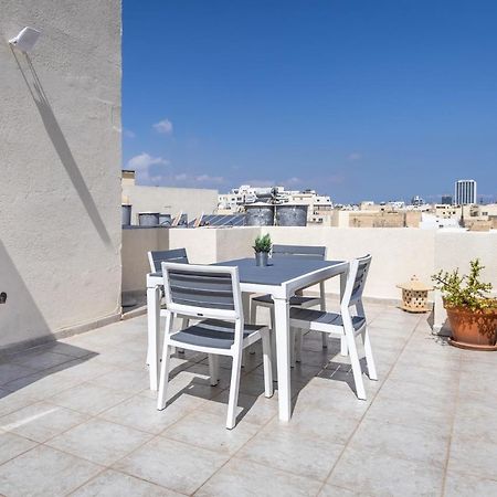 Apartament Large Terrace Penthouse Sliema Zewnętrze zdjęcie